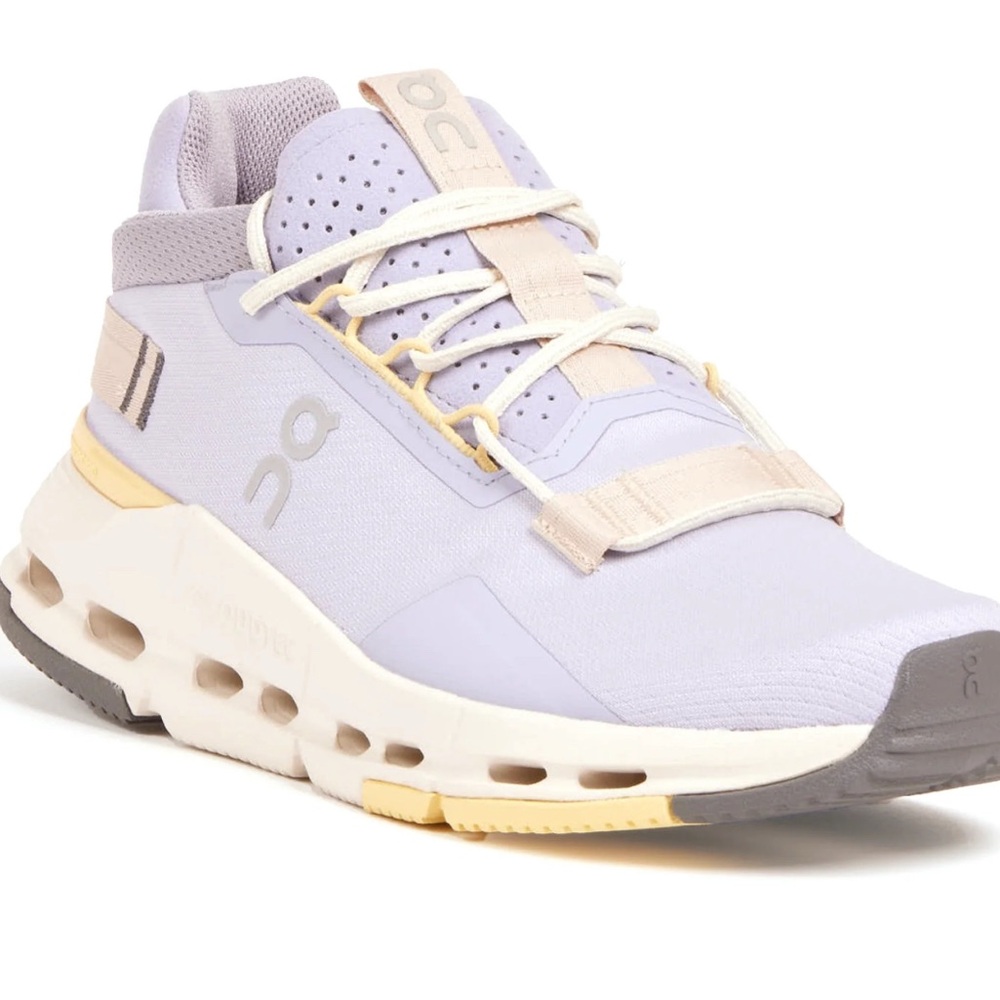 On Running Women's Lavender and Cream Sneakers